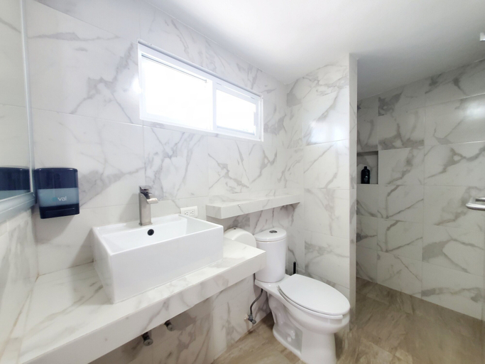 Bathroom 3, Cozumel 400A - Vacation Rental, Cozumel