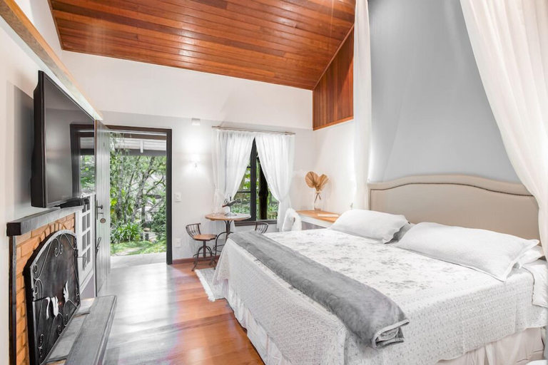 Bedroom 4, Pousada Cantos e Contos, Camanducaia