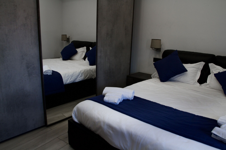 Bedroom 5, Palazzo Settembrini 49, Napoli