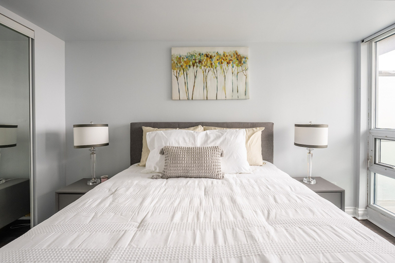 Bedroom 2, Yonge Street Downtown Toronto Condos, Toronto