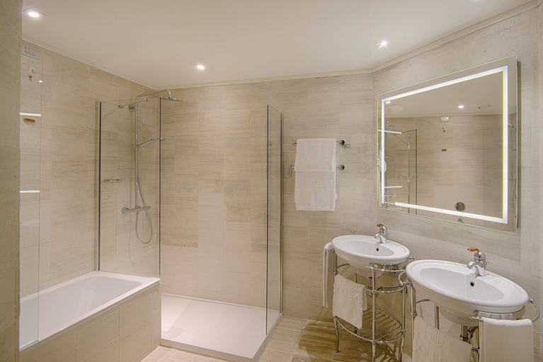 Bathroom 5, NH Collection Milano Porta Nuova, Milano
