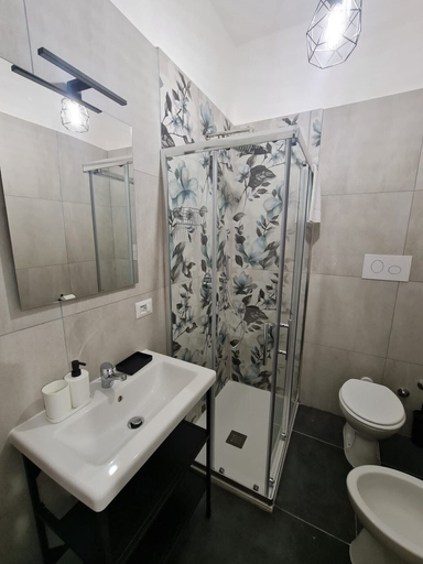 Bathroom 5, Gaisa Naples - Bed & Breakfast, Napoli