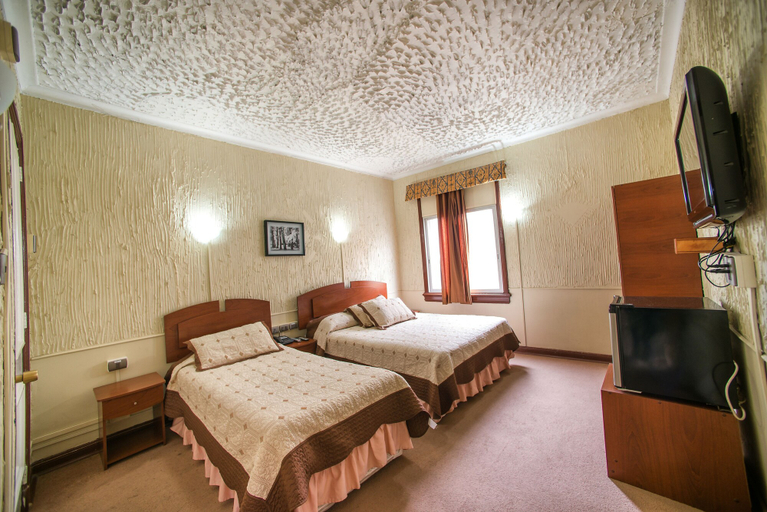 Bedroom 3, Hotel Sahara Inn, Santiago