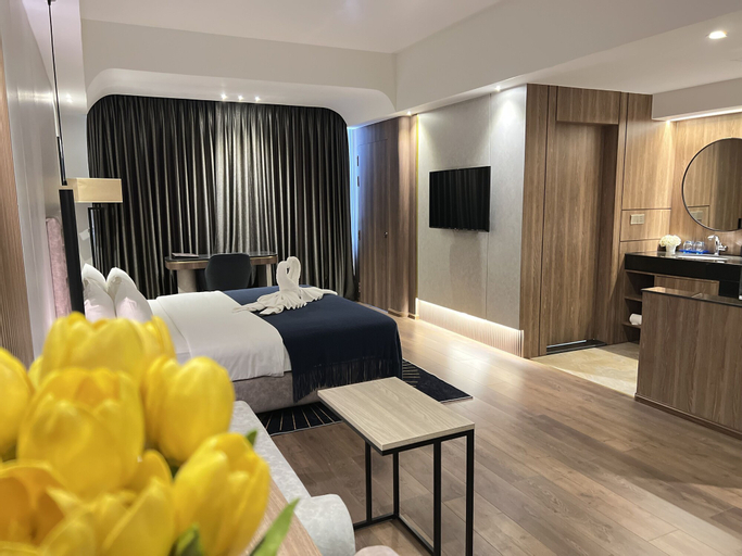 Bedroom 6