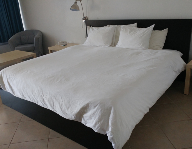 Bedroom 4, Dolphin Key Resort, Lee