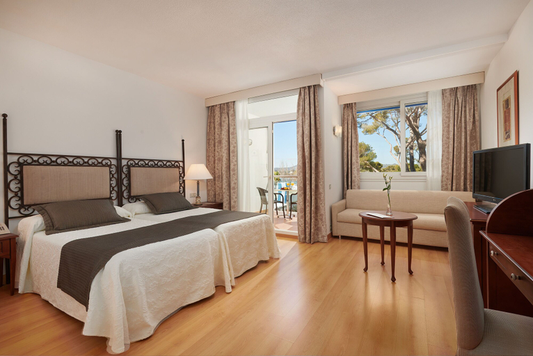 Bedroom 3, Hipotels Eurotel Punta Rotja & Spa, Baleares