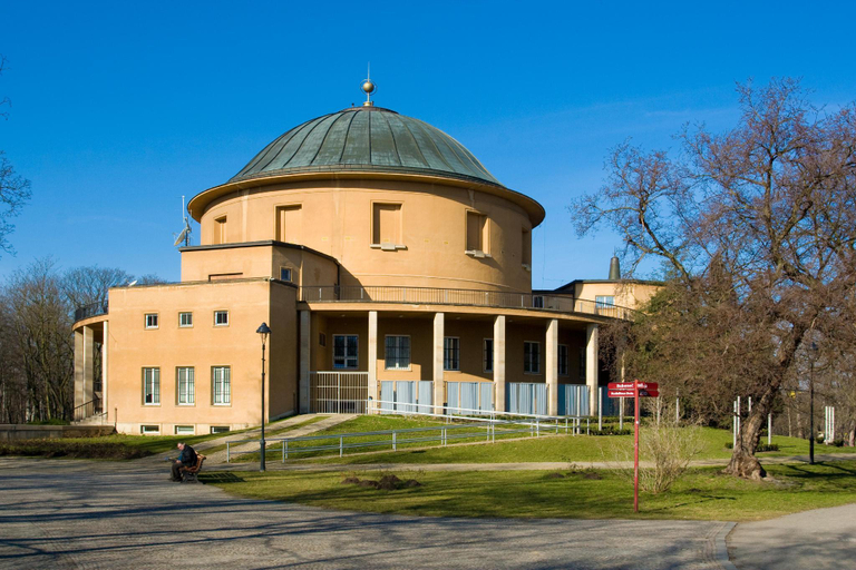 Nearby Landmark 2, Factory Suites, Praha 7