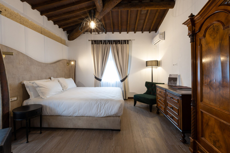 Bedroom 3, Castrum Wine Relais, Verona