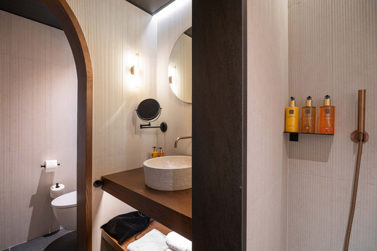 Bathroom 5, JS Palma Plaza Hotel, Baleares