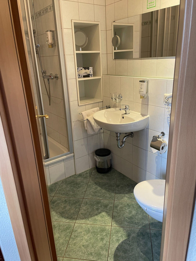 Bathroom 4, Parkhotel Margaretenhof, Sächsische Schweiz-Osterzgebirge