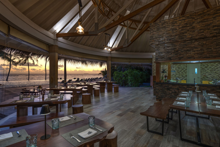 Food & Drinks 5, Ifuru Island Maldives, Raa Atoll