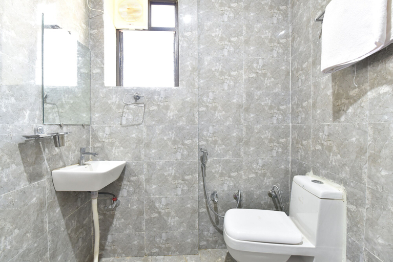 Bathroom, Diva Pushkar, Ajmer