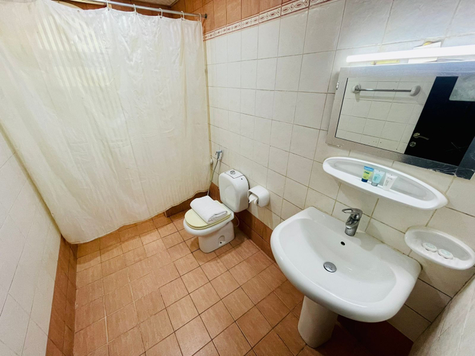 Bathroom, Al Nabba, Sharjah City