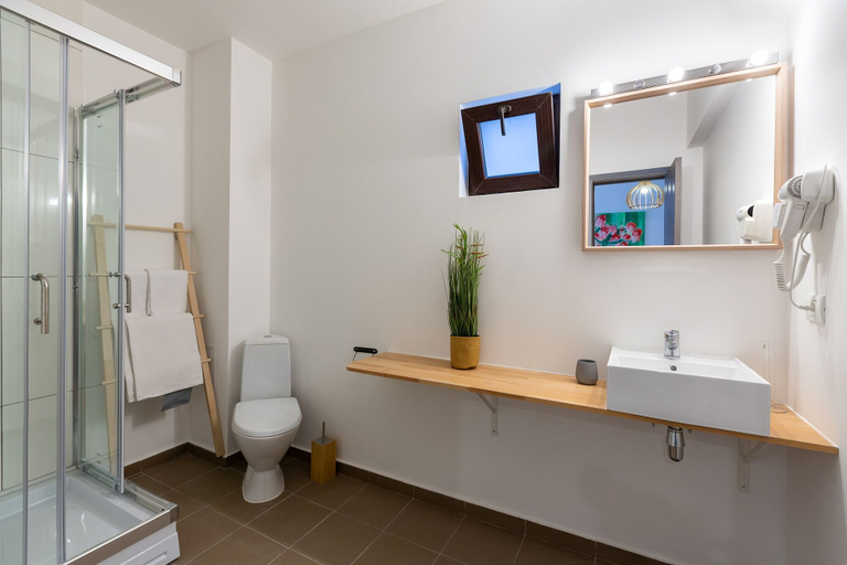 Bathroom 3, Lagom Hotel, Municipiul Bucuresti