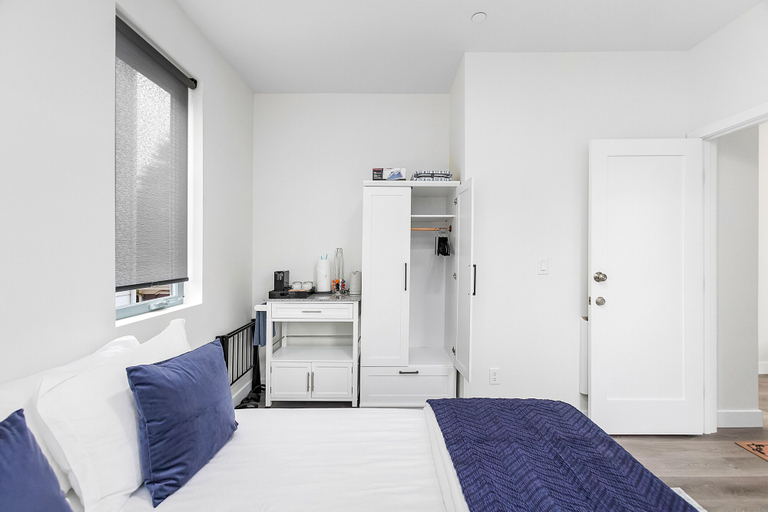 Bedroom 3, Stag Sweet Suite, Seattle