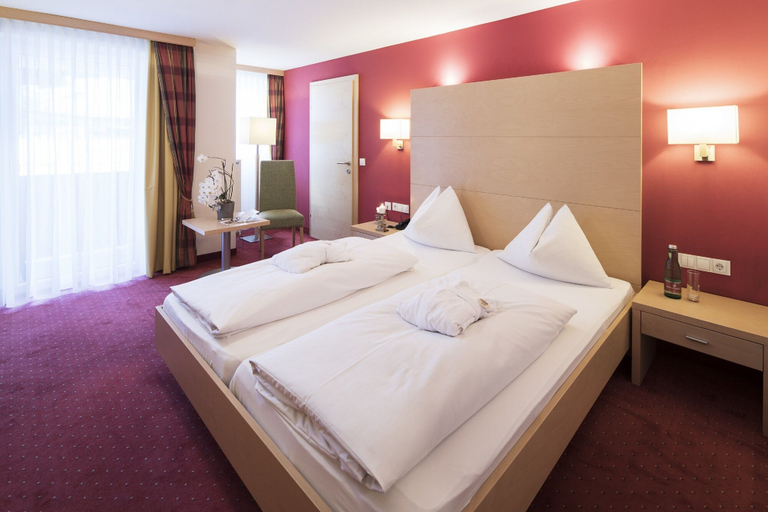 Bedroom 3, Hotel Sportalmmm, Sankt Johann im Pongau