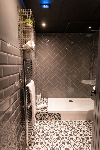 Bathroom 4, The Bridge, Cheshire East