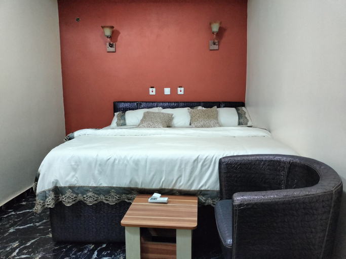 Bedroom 3, Steffan Hotel and Suites, Jos North