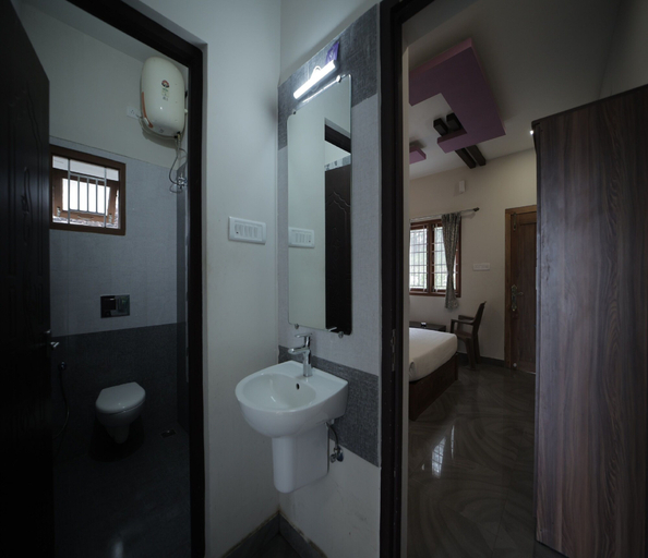 Bathroom 3, Cool Stay Home, Dindigul