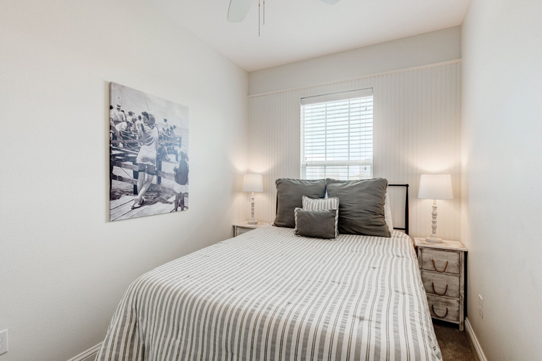 Bedroom 3, The Tarpon, Nueces
