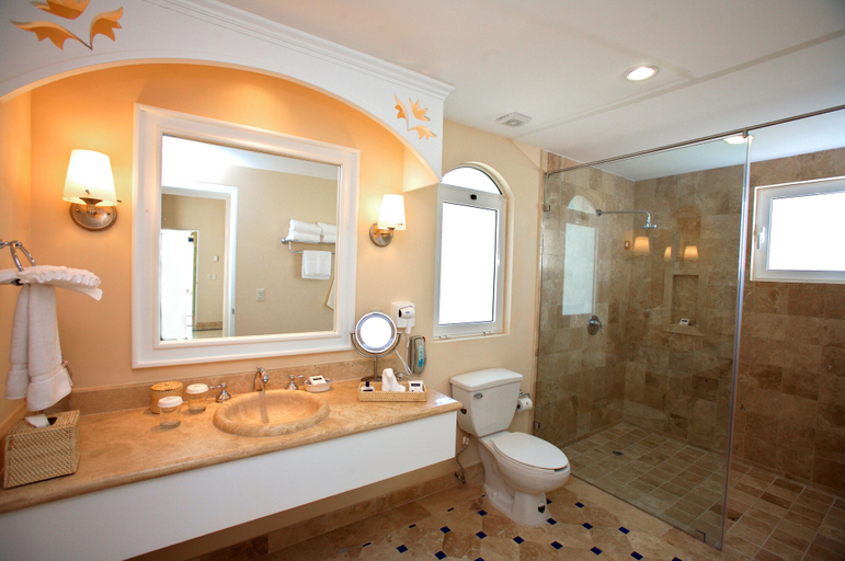Bathroom 5, Pueblo Bonito Emerald Luxury Villas & Spa - All Inclusive, Mazatlán