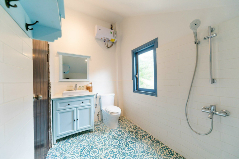 Bathroom 3, An Nhiên Villa, Đà Lạt