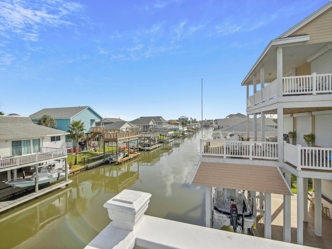 Exterior & Views 1, Discovery Bayhouse, Galveston