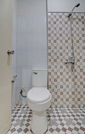Bathroom, Hotel O Elisa Hill, Pelalawan