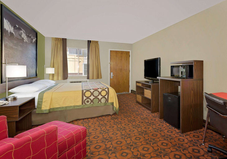 Bedroom 2, Super 8 by Wyndham Denver Central, Adams