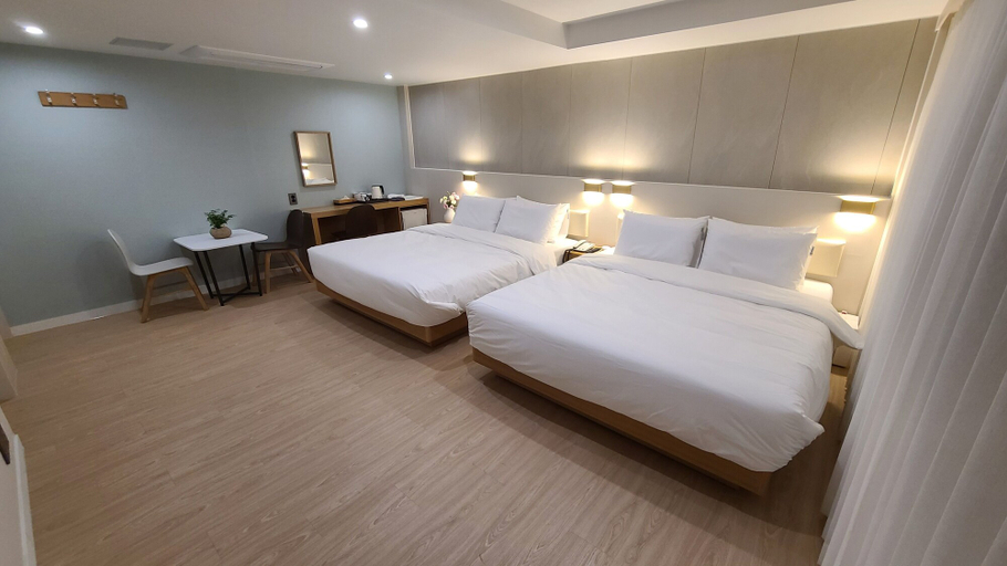 Bedroom 2, Hotel Andrest, Sasang