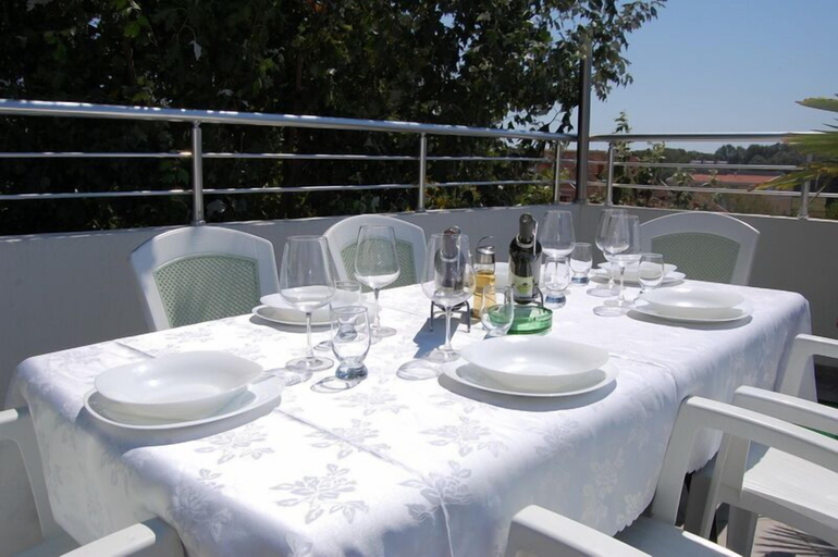 Others 3, Vila Elkom Apartment 12