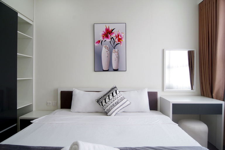 Bedroom 13
