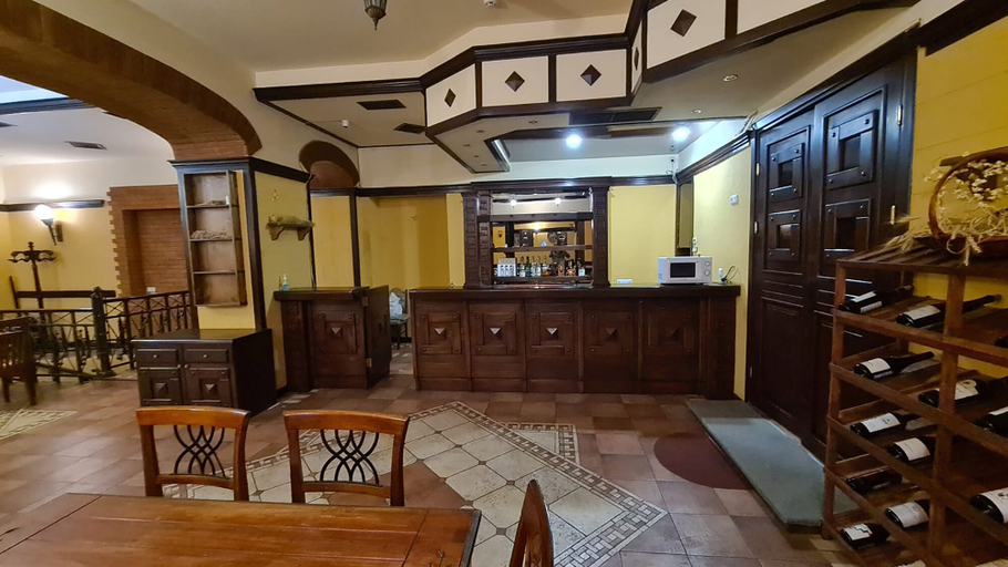 Food & Drinks 5, Hotel Jan-Hostel Jan, Yerevan