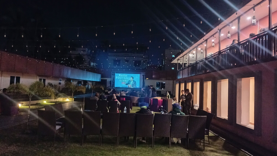 Food & Drinks 5, Nepalirika Hotel Damak, Mechi