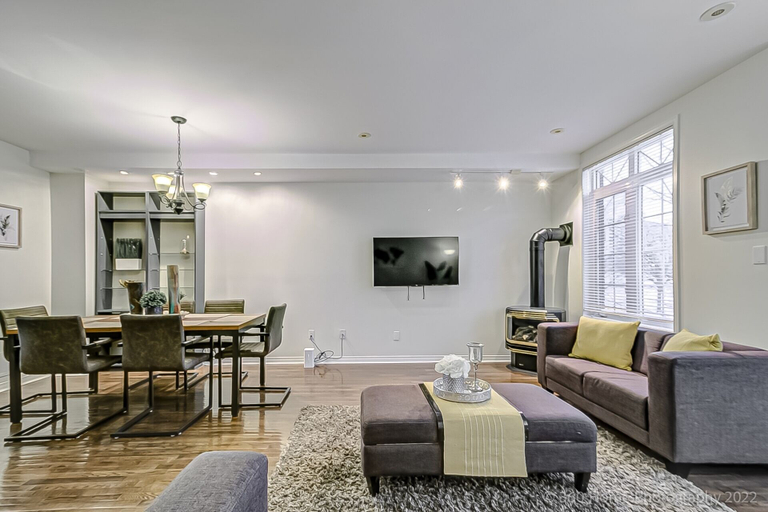 Others 4, Urban Retreat A Modern 5BR Townhouse, Toronto