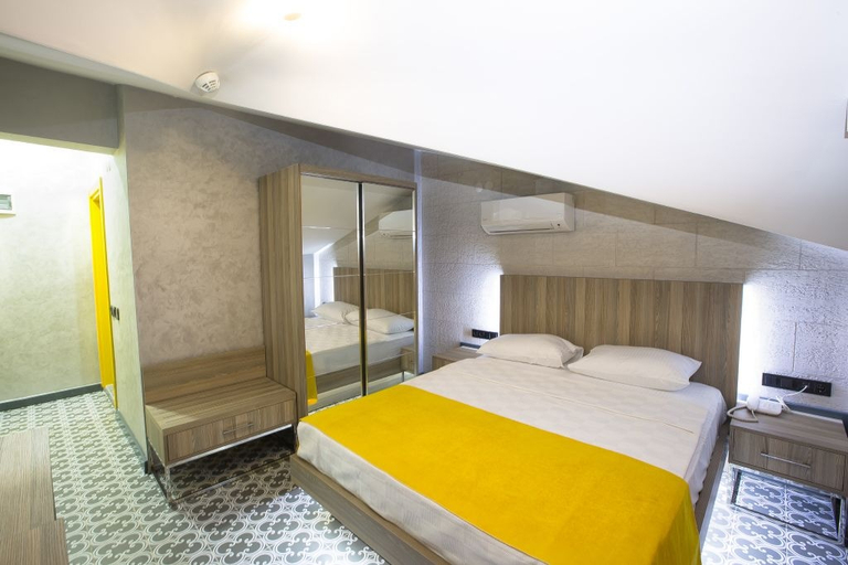 Bedroom 4, Erdem City Hotel, Kaş