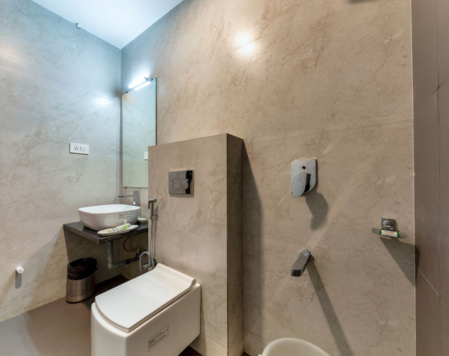 Bathroom 3, VOV Hotels Vijayapura, Bijapur