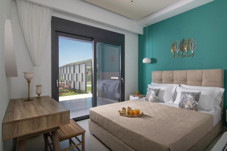 Room 4, Deluxe Villa Konstantinos, Crete