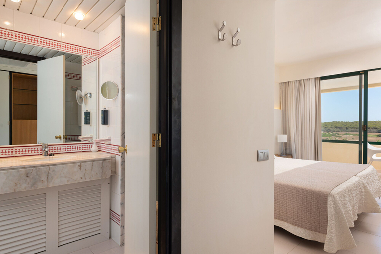 Bathroom 5, Welikehotel Marfil Playa, Baleares