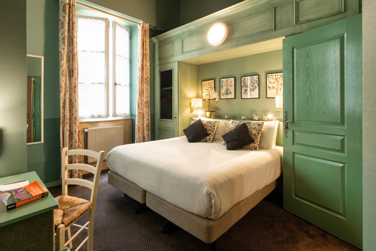 Bedroom 2, Garlande Hotel Avignon Centre, Vaucluse