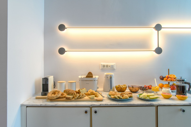 Food & Drinks 5, Premier Artful City Loft with Terrace, Crete
