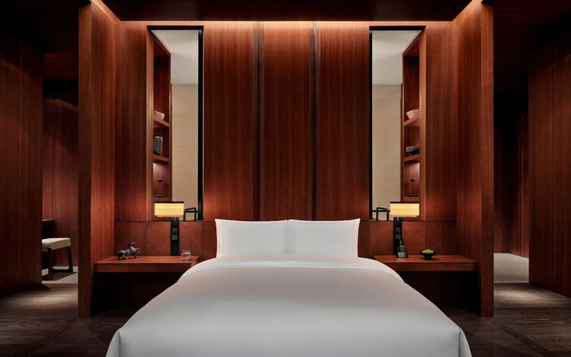 Bedroom 25