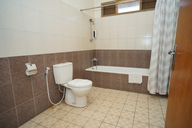Bathroom 3