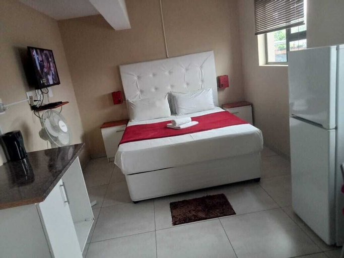 Bedroom 18