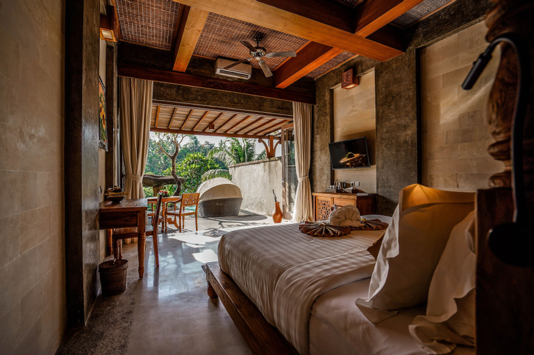 Bedroom 13