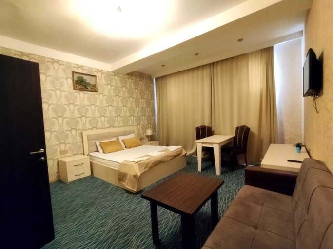 Bedroom 5, Art, Baku