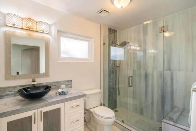Bathroom 3, Magic Villas, Riverside
