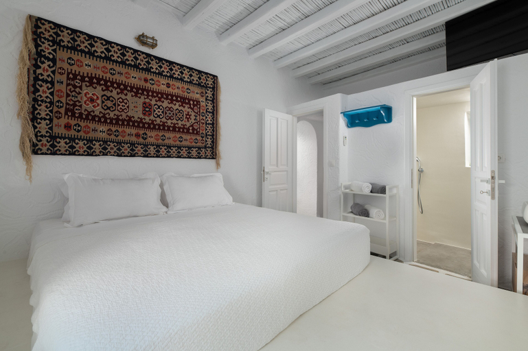 Bedroom 3, Kalathos Square Luxury Suites, South Aegean