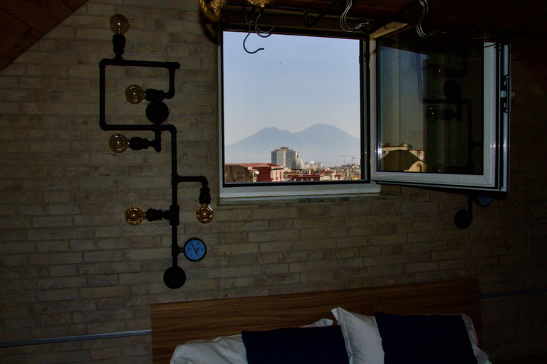 Bedroom 5, Palazzo Settembrini 49, Napoli