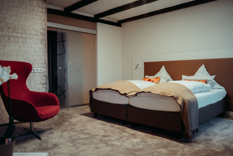 Bedroom 3, Gasthof Krone, Rottweil